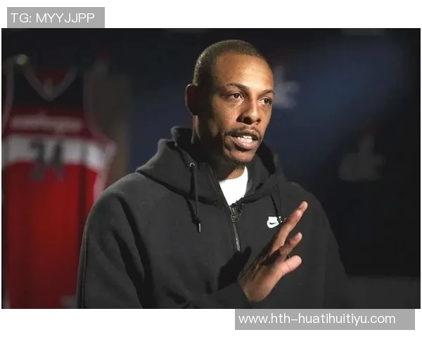 女主持与皮尔斯默契合作皮尔斯直言不愿与他人共做播客 女主持与皮尔斯默契合作皮尔斯直言不愿与他人共做播客