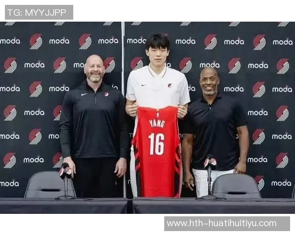 克林根默默塑造杨瀚森成长之路成为球队防守的重要基石 克林根默默塑造杨瀚森成长之路成为球队防守的重要基石