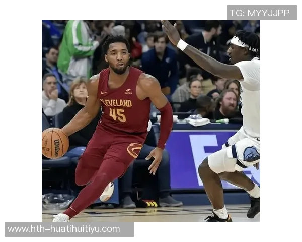 小米切尔：团队配合出色传球流畅避免孤军奋战