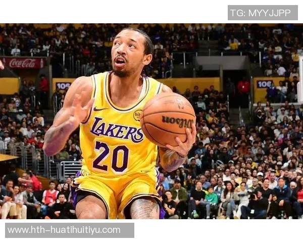 小尼克史密斯回顾湖人媒体日盛况与黄蜂时的鲜明对比 小尼克史密斯回顾湖人媒体日盛况与黄蜂时的鲜明对比