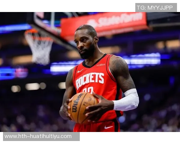 阿隆霍勒迪挺身而出助队续写连胜传奇展现职业精神与团队力量